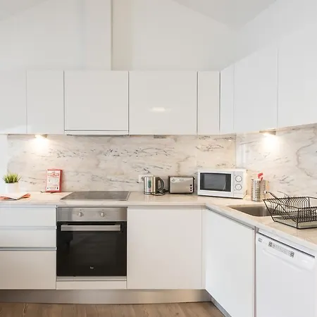 Charming Tram 28 Appartamento Lisbona