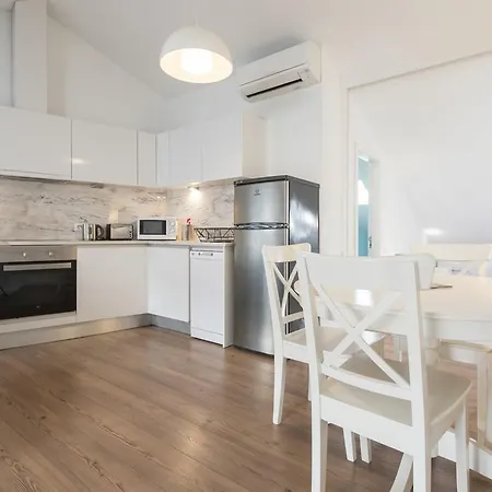 Appartamento Charming Tram 28