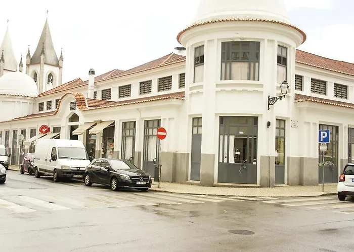 Charming Tram 28 Lisbona