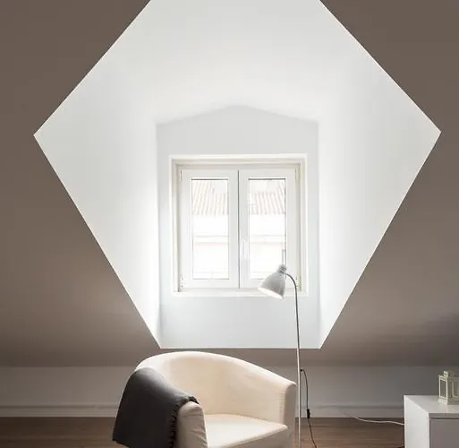 Appartamento Charming Tram 28 *